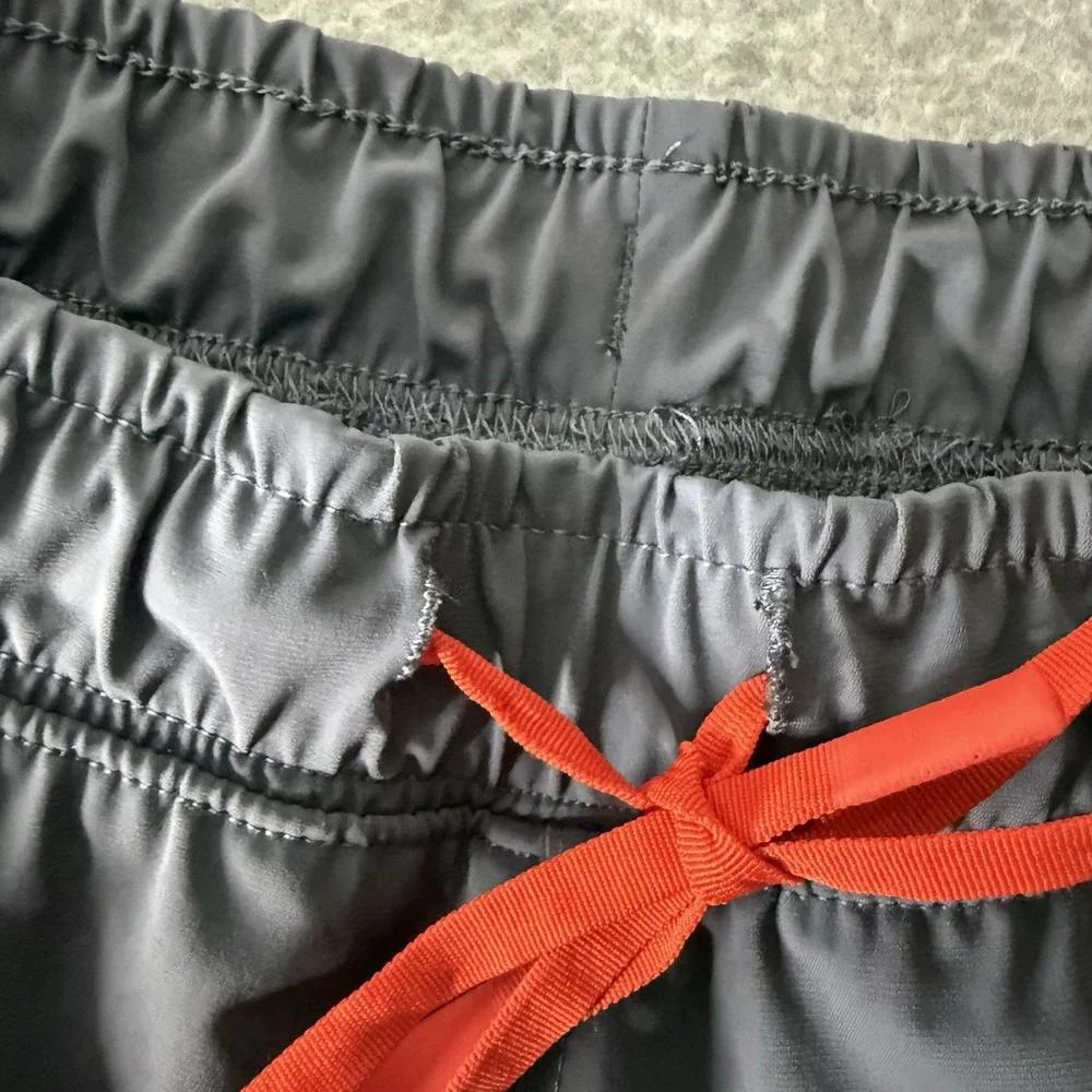 Wolaco Gray Red Drawstring Ankle Zip Athletic Pants Men's Medium
